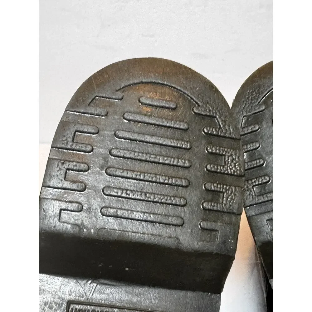 Women’s Size 8 Doc Martens Eldritch Black Leather Pebble grain Boots Cut Tag